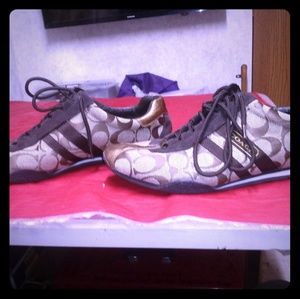 Coach Katelyn signature tennis shoe size 11